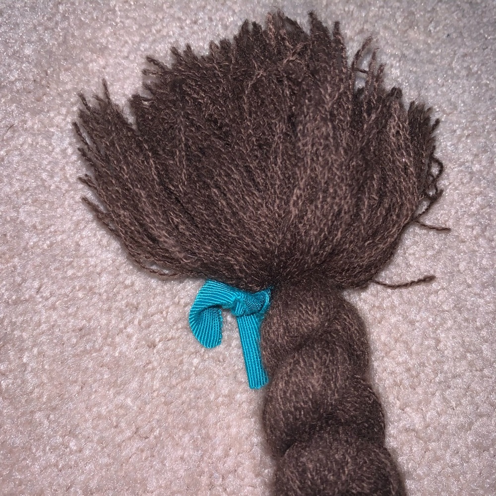 Winter hat - Picture 6 of 6